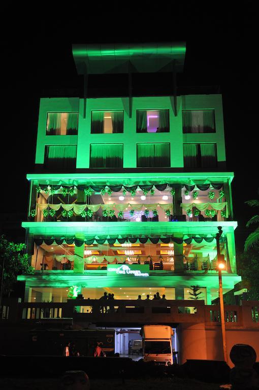 ホテル アンビカ シー グリーン ヴィシャーカパトナム エクステリア 写真